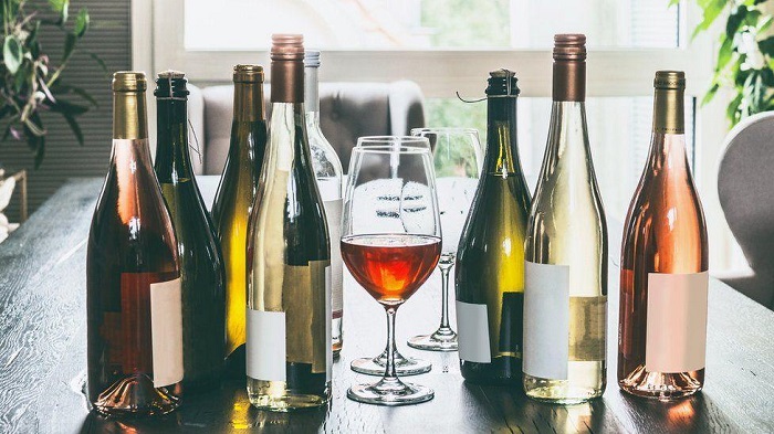 Vì sao màu sắc lại quan trọng với một chai rượu thủy tinh?
