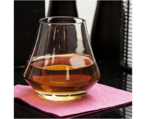 LY UỐNG WHISKY 