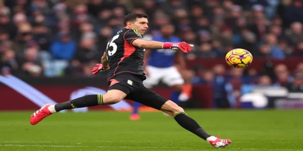 Top 10 Best Goalkeepers In Premier League Currently