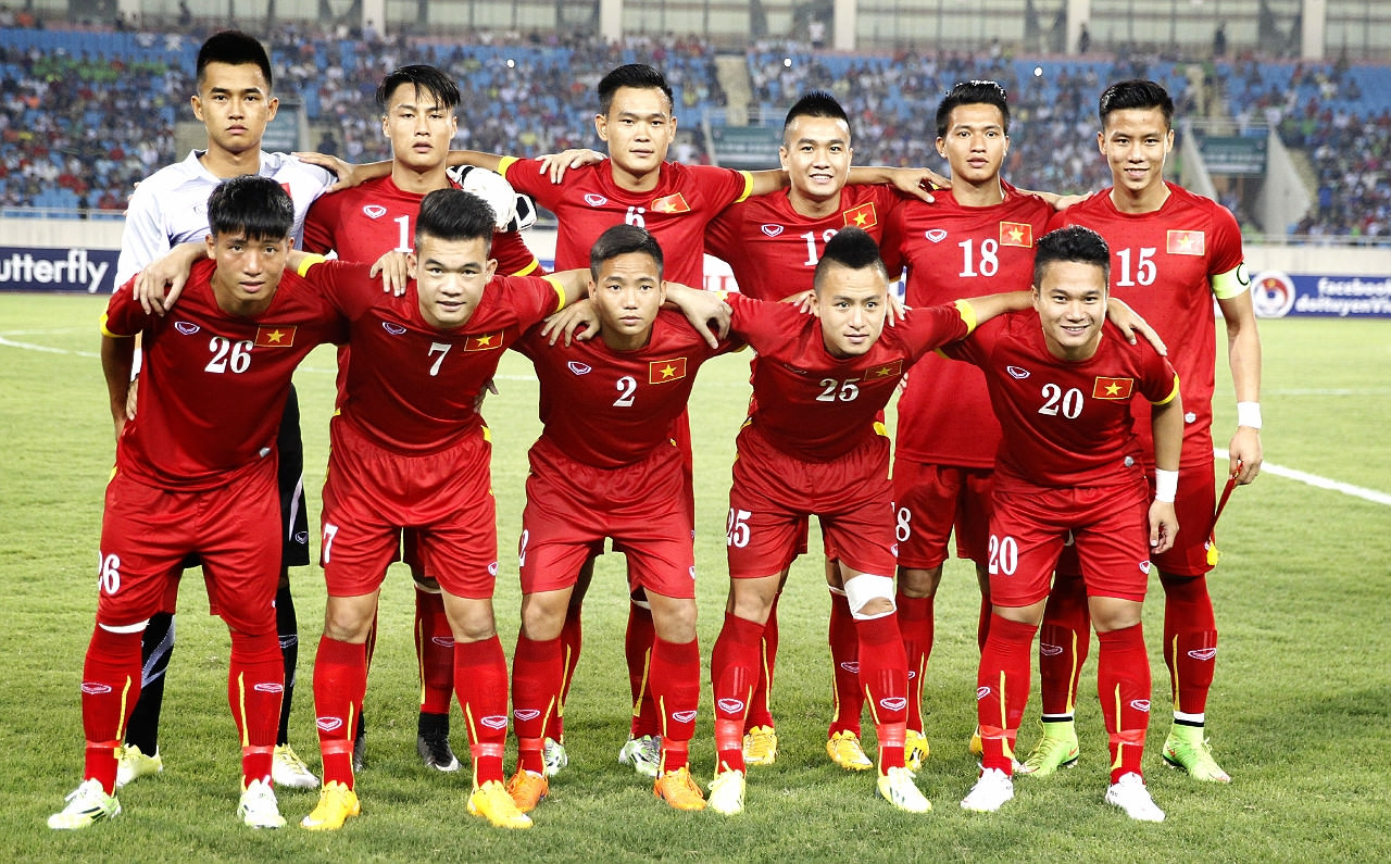 Luật mới nhất của FIFA về bóng đá 11 người