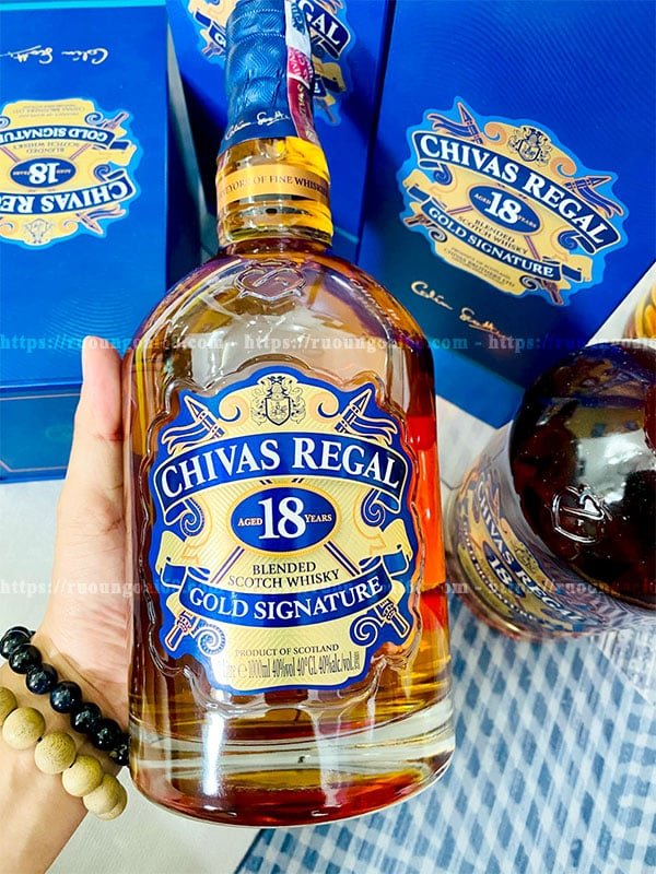 Rượu Chivas 18 Năm 1 Lít Hương Vị Tinh Tế