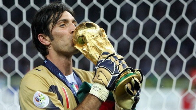Buffon: Thủ môn xuất sắc nhất thế giới trong 25 năm qua - Tuổi Trẻ Online