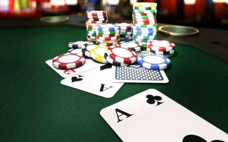 Stud Poker là gì? Khám phá những cách chơi Stud Poker đơn giản
