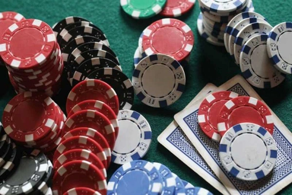 Bankroll Poker là gì? Cách quản lý Bankroll Poker hiệu quả