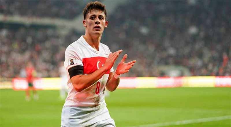 Tiểu sử Arda Güler: Thần đồng Thổ Nhĩ Kỳ làm rung chuyển châu Âu - Mycrochetchums